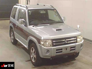 MITSUBISHI PAJERO MINI 2012