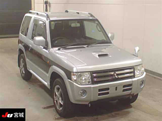 MITSUBISHI PAJERO MINI 2008