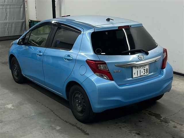 TOYOTA VITZ 2014
