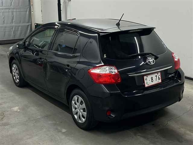 TOYOTA AURIS 2011