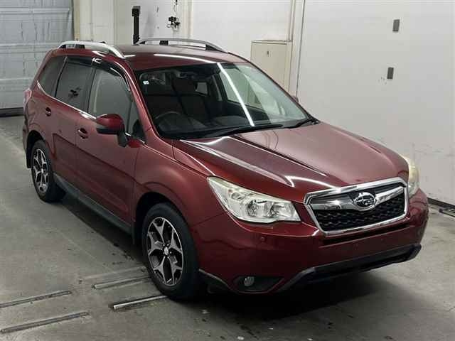 SUBARU FORESTER 2012