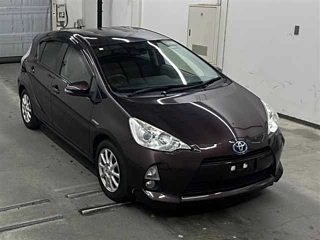 TOYOTA AQUA 2014