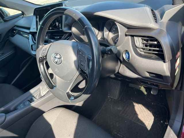 TOYOTA C-HR 2018
