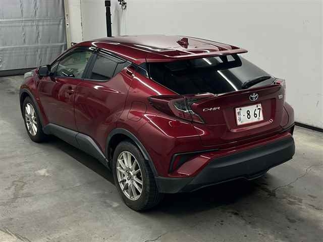 TOYOTA C-HR 2018