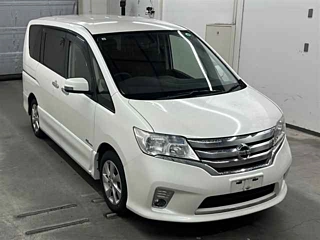 NISSAN SERENA 2013