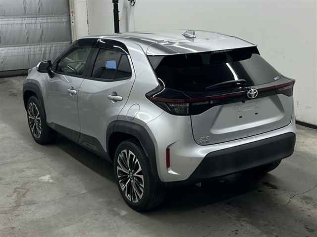 TOYOTA YARIS CROSS 2021