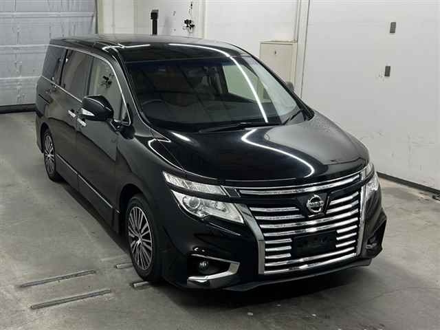 NISSAN ELGRAND 2018