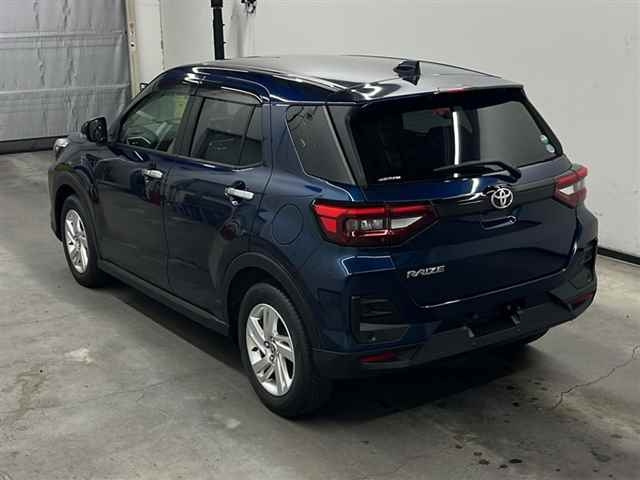TOYOTA RAIZE 2021