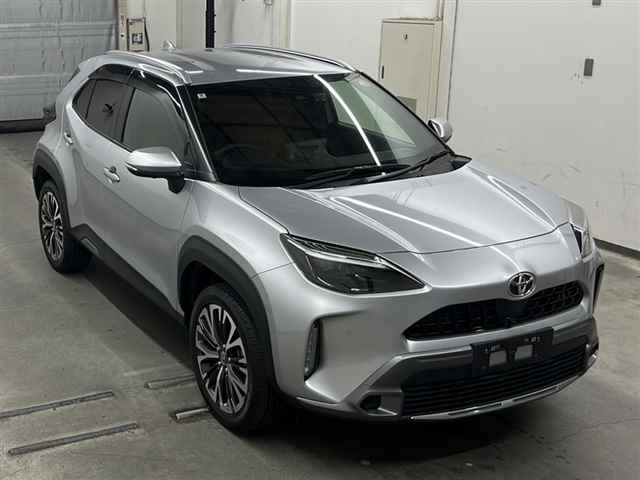 TOYOTA YARIS CROSS 2022
