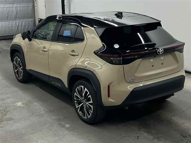 TOYOTA YARIS CROSS 2022