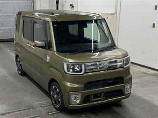 TOYOTA PIXIS MEGA 2016