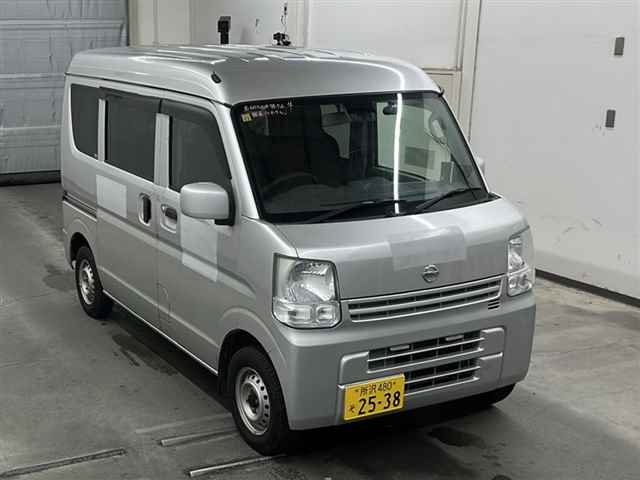 NISSAN CLIPPER VAN 2017