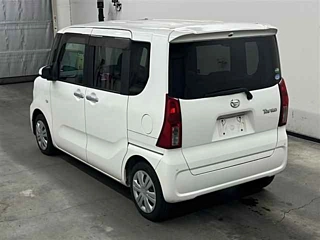DAIHATSU TANTO 2020