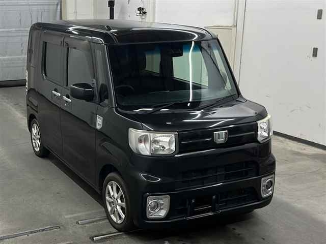 DAIHATSU WAKE 2018