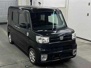 DAIHATSU WAKE 2018