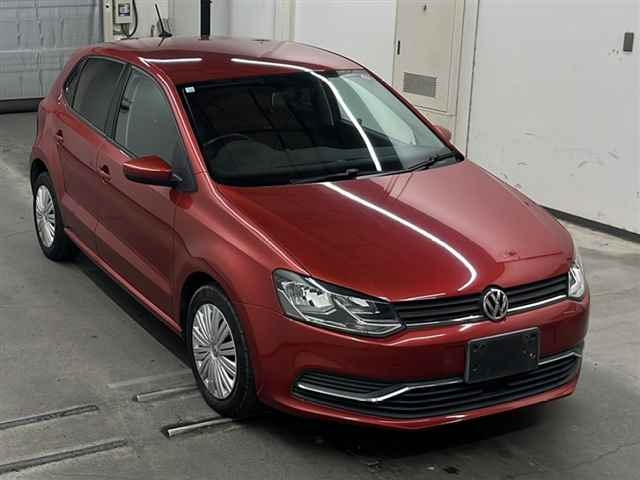 VOLKSWAGEN POLO 2014