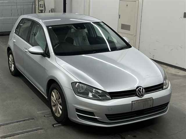 VOLKSWAGEN GOLF 2013