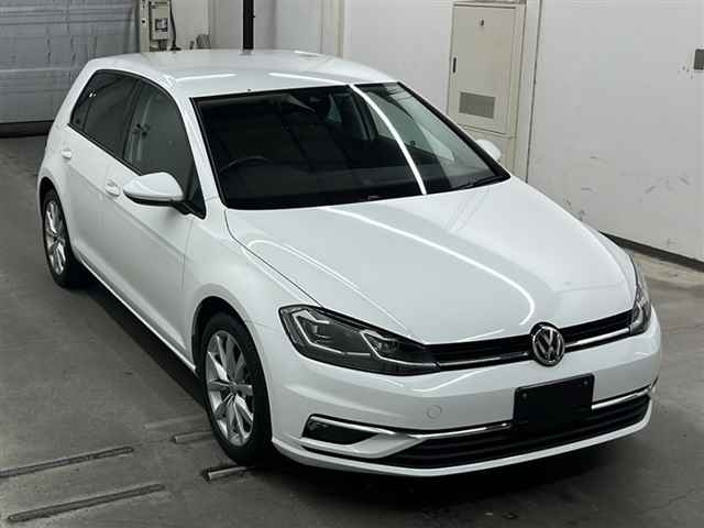 VOLKSWAGEN GOLF 2018