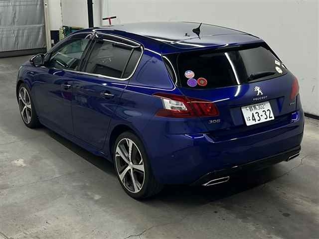 PEUGEOT 308 2015