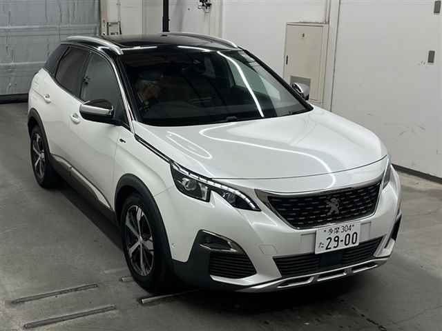 PEUGEOT 3008 2018