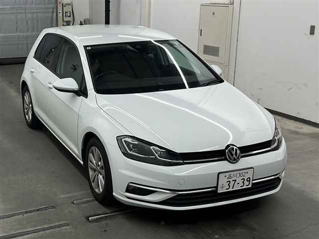 VOLKSWAGEN GOLF 2017