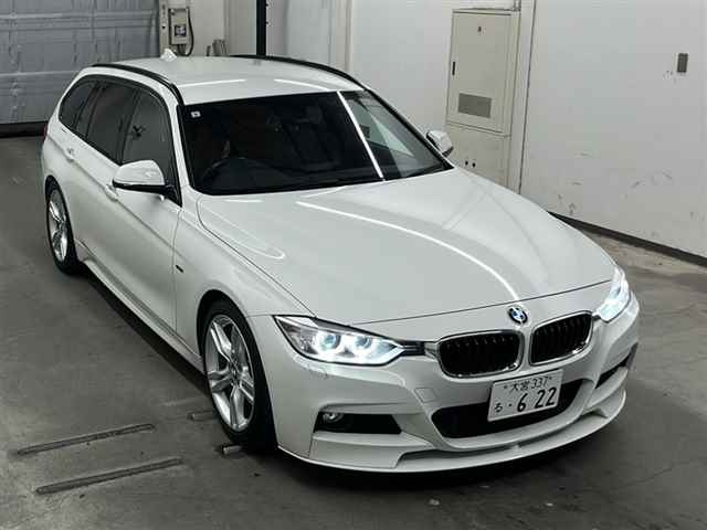 BMW 3 SERIES 2013