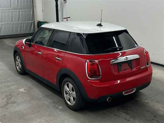 BMW MINI 2020