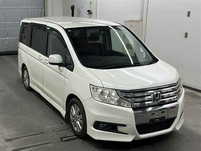 HONDA STEP WAGON 2009
