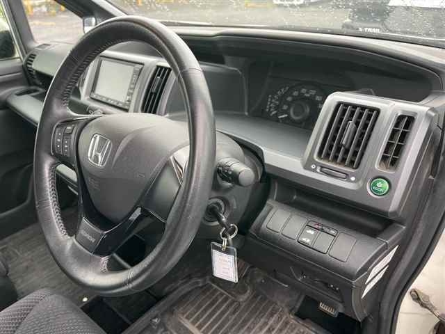 HONDA STEP WAGON 2009