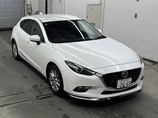 MAZDA AXELA 2017