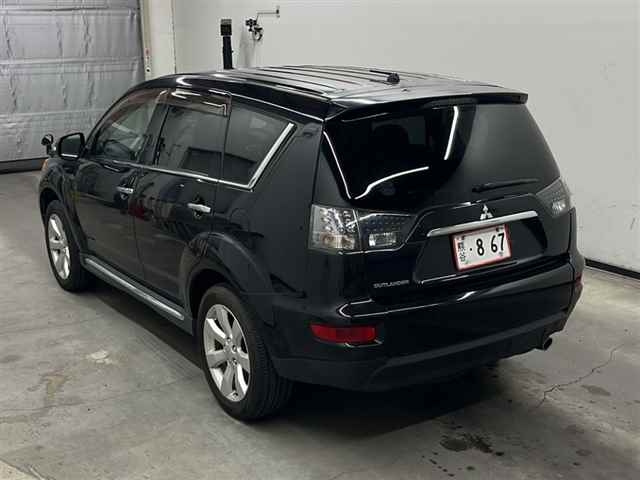 MITSUBISHI OUTLANDER 2010