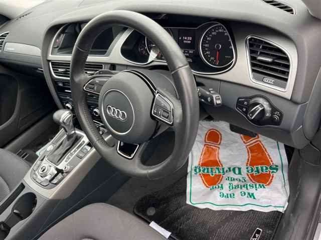 AUDI A4 2014