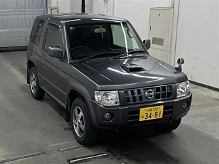 NISSAN KIX 2008