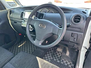 DAIHATSU TANTO 2013