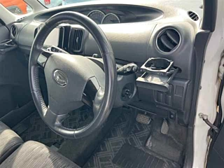 DAIHATSU TANTO 2011