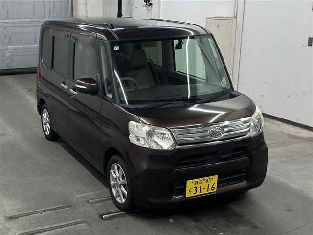 DAIHATSU TANTO 2013