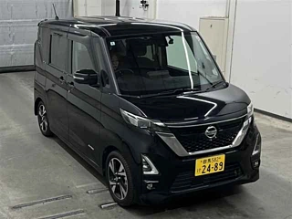 NISSAN ROOX 2022
