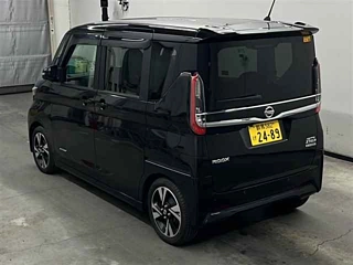 NISSAN ROOX 2022