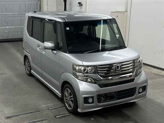 HONDA N BOX 2015