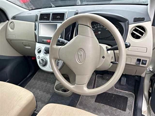 DAIHATSU MIRA 2011
