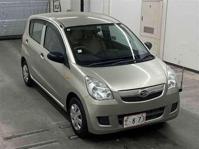 DAIHATSU MIRA 2011