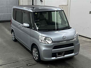 DAIHATSU TANTO 2014