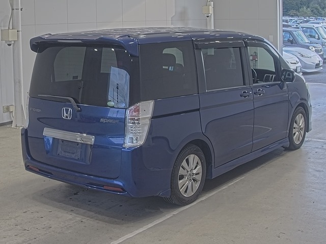 HONDA STEP WAGON 2011