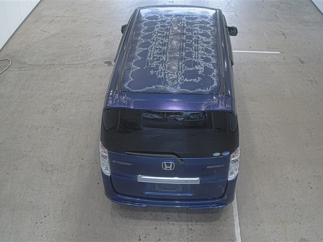 HONDA STEP WAGON 2011
