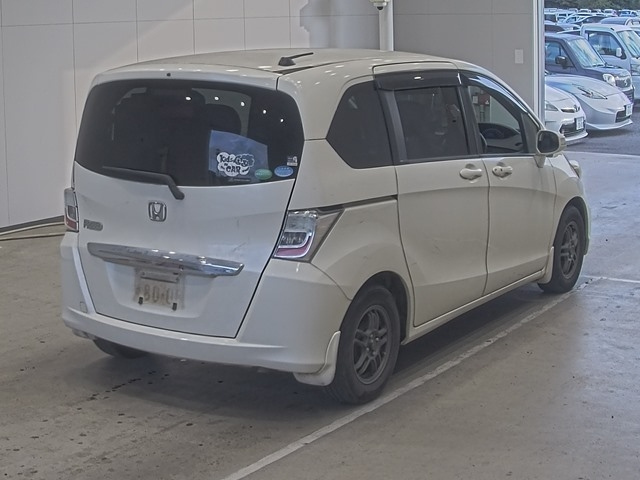 HONDA FREED 2012