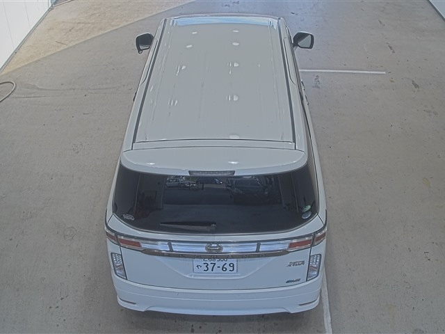 NISSAN ELGRAND 2013