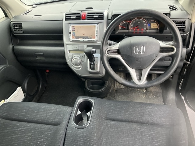 HONDA ZEST 2009