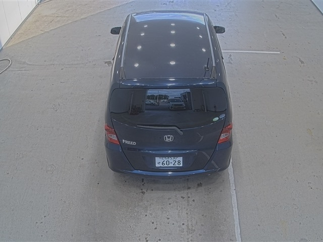 HONDA FREED 2010