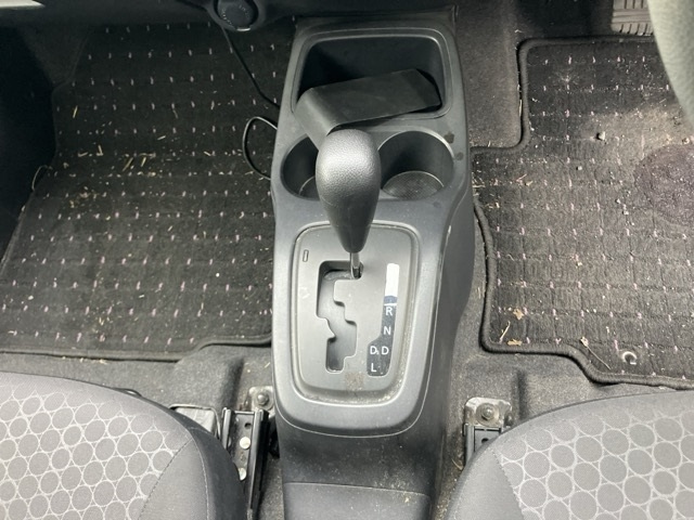 MITSUBISHI MIRAGE 2012