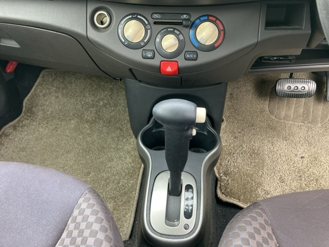 NISSAN MARCH 2008